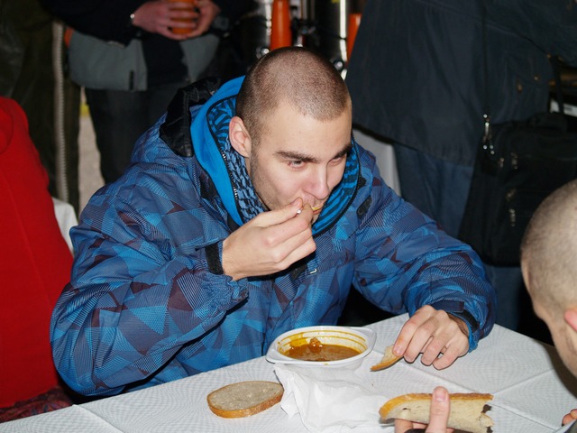 Již tradičně si své příznivce našel i pravý vojenský guláš