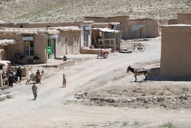 Hlavní „ulice“ k okresnímu centru 