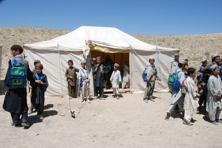 Nový stan slouží jako třída