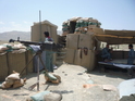 Místní policisté – palpost afghánské policie u Distriktního centra