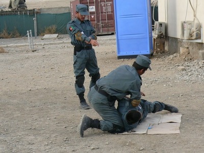 Čeští vojáci cvičí afghánské policisty - 2