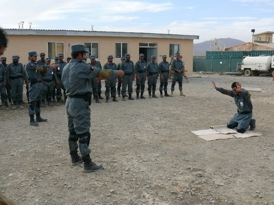 Čeští vojáci cvičí afghánské policisty - 3