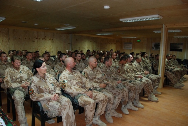 Příslušníci českého rekonstrukčního týmu v afghánské provincii Lógar