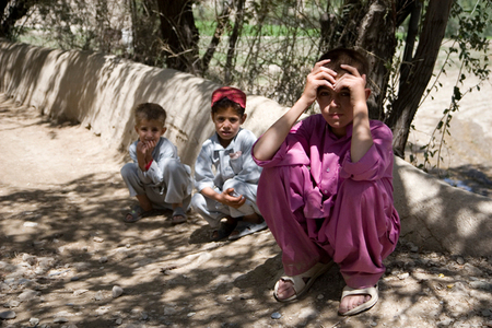 Afghánské děti v Puli Alam 2