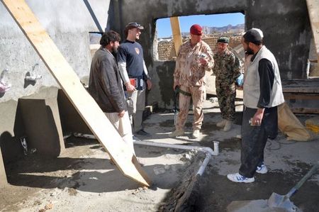 Spolupráce na projektech mezi AČR a Afghánci