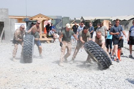 Pneumatika měla přes 50 kg, cíl byl hodně daleko