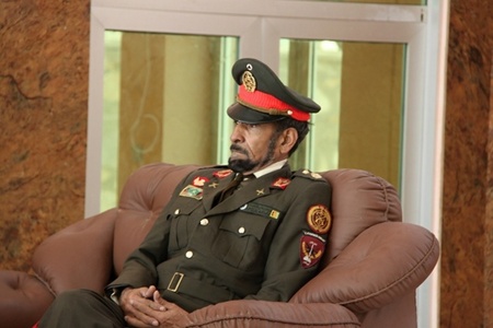  Generál afghánské armády