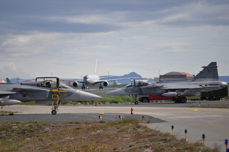 Po gripenech dorazili na Island i zbylí příslušníci mise