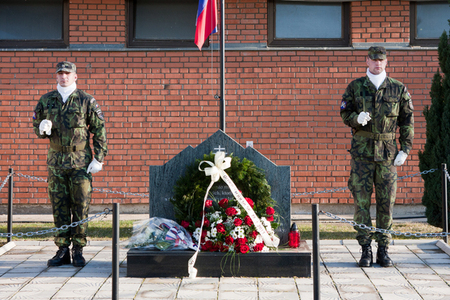 Vojáci uctili památku vojáků slovenského kontingentu KFOR