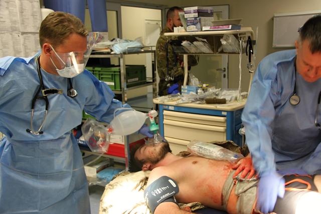 První vteřiny po příjmu na emergency.