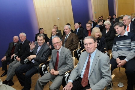 Bývalí fotbalisté Dukly Praha - zleva Jích, Viktor, Novák, Brumovský, Vacenovský