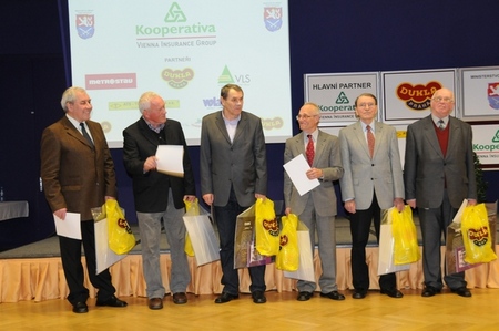 Fotbalisté Dukly Praha - Knesl, Viktor, Novák, Brumovský, Vacenovský, Jícha