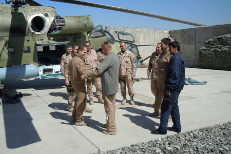 První český pilot vrtulníku Mi-24 překonal v Afghánistánu hranici 100 nalétaných hodin
