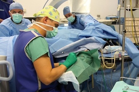 Český polní chirurgický tým zachraňuje v Afghanistánu životy 