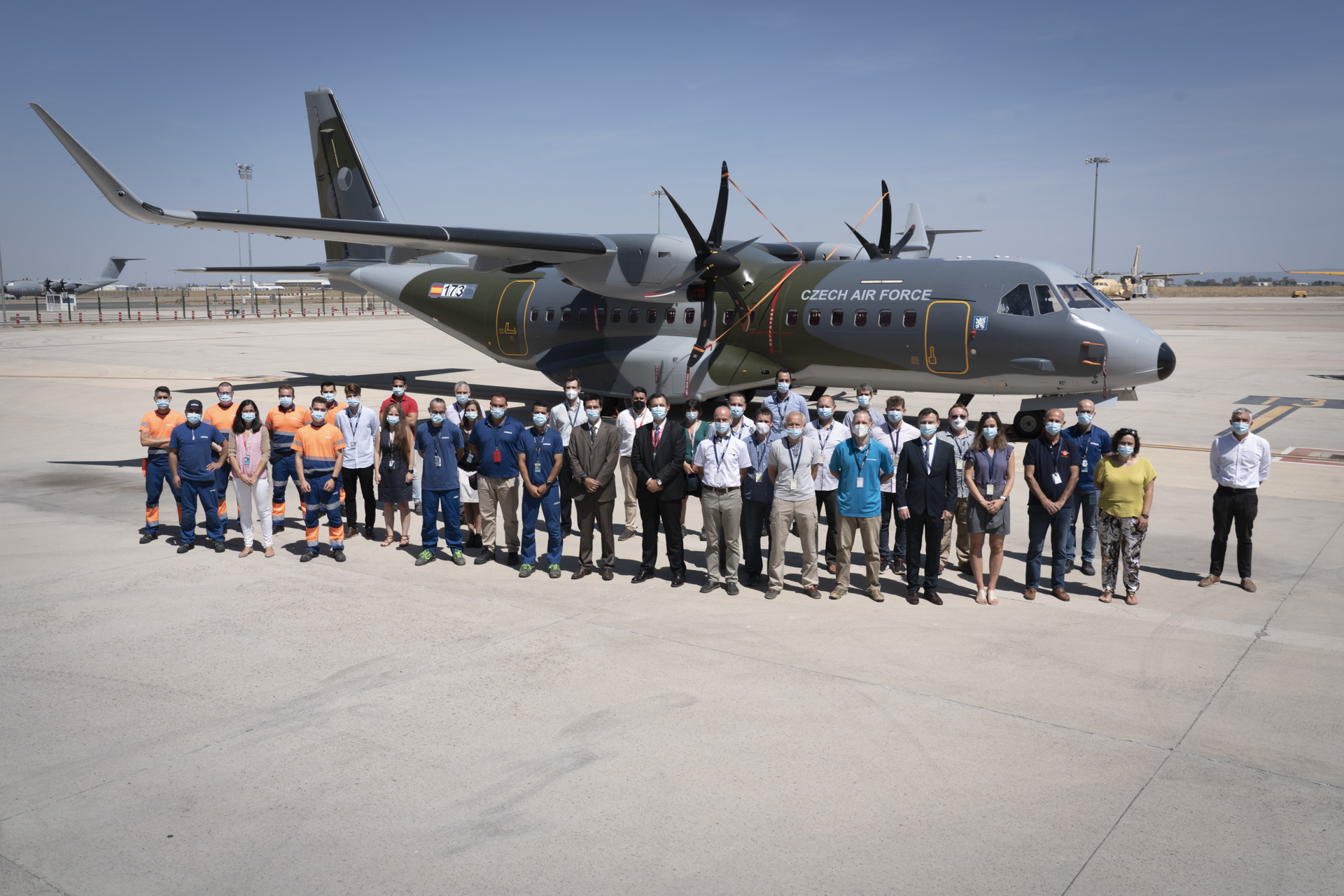 Předání letounu CASA C-295MW