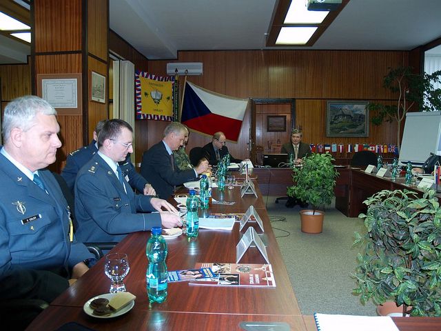 Česko – slovenské jednání o společných projektech v oblasti vyzbrojování