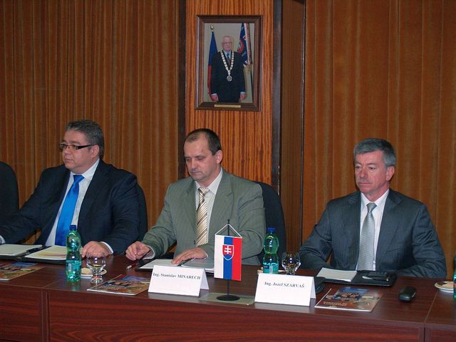 Česko – slovenské jednání o společných projektech v oblasti vyzbrojování