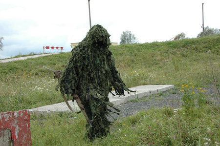 Ilustrační foto - maskovací oblek Hejkal