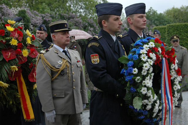 Přidělenec obrany Francie plukovník Bruno Bucherie