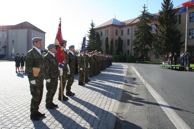 Nastoupené jednotky posádky