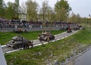 Ukázka historické bitvy 1. československé tankové brigády a 1. československé smíšené divize v sestavě jednotek Rudé armády proti ustupujícím německým jednotkám 4