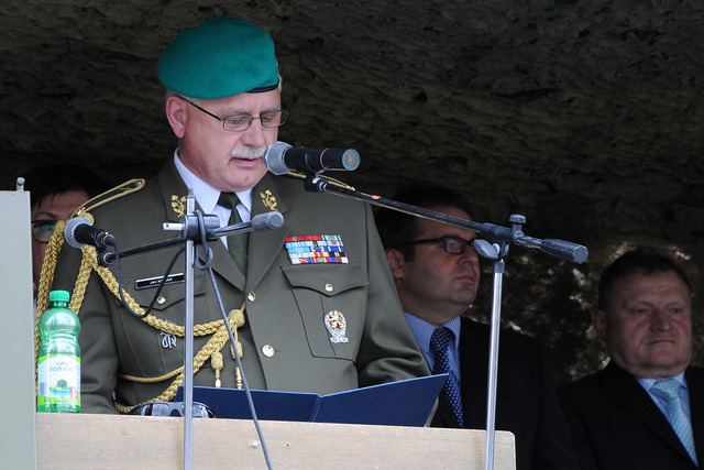 Velitel VeV-VA brig.gen.Ján Kožiak objasnil v úvodu  význam vojenské přísahy