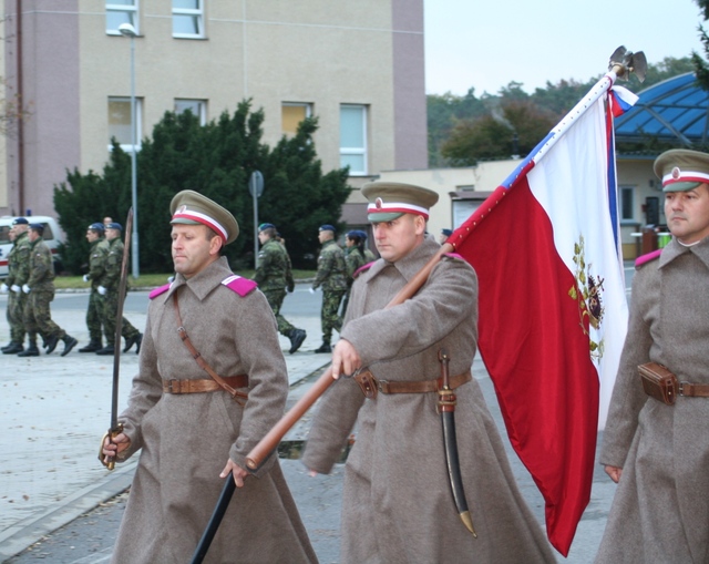 Příslušníci Československé obce legionářské na slavnostním nástupu ve Staré Boleslavi