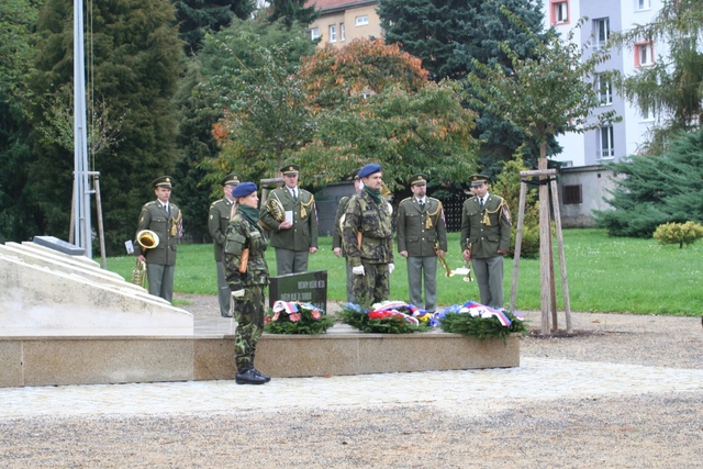 Záběr z pietního aktu