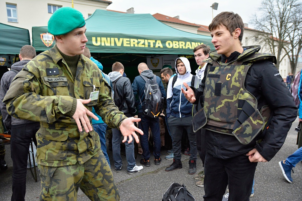 Z průběhu Dne pro veřejnost