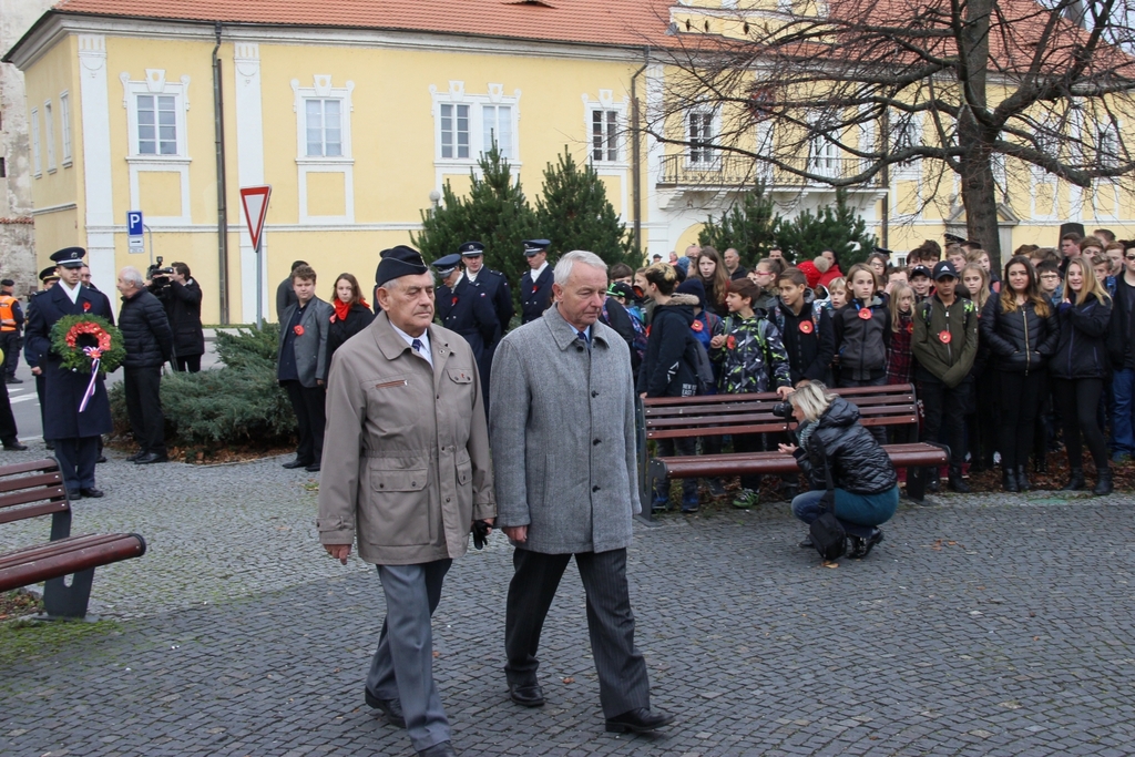 Památku válečných veteránů uctili členové Československé obce legionářské. 