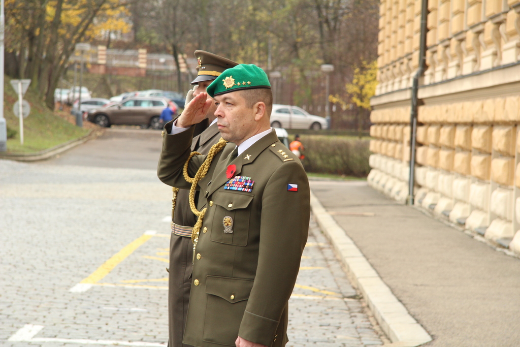Ředitel odboru pro válečné veterány plukovník Eduard Stehlík