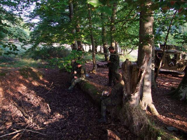  Také stravování probíhá v poli (nebo v lese)