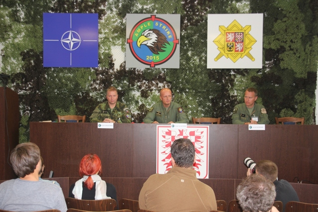  Tisková konference ke cvičení AMSE 15