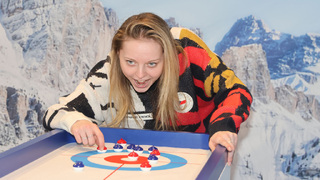 Anežka Indráčková chce v Predazzu zažít pořádný kotel, skákat bude i za sestru Karolínu