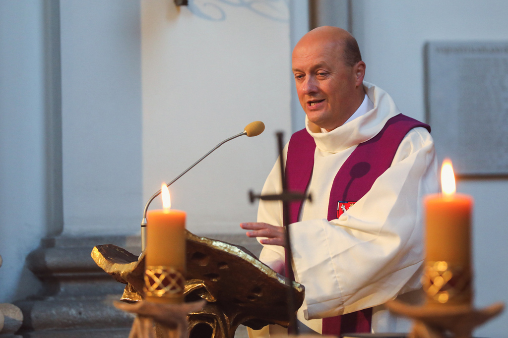 Ve vojenském kostele na Hradčanech se uskutečnila tradiční ekumenická bohoslužba