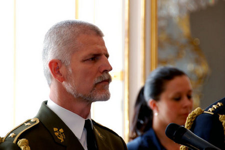 Generál Jiří Šedivý odstoupil z komise pro přípravu Bílé knihy