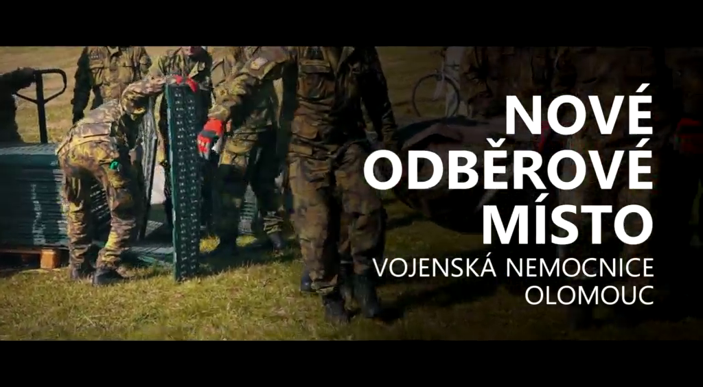 Výstavba odběrového místa u Vojenské nemocnice v Olomouci