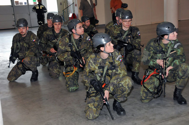IDET 2011 - středa 11.května (8)