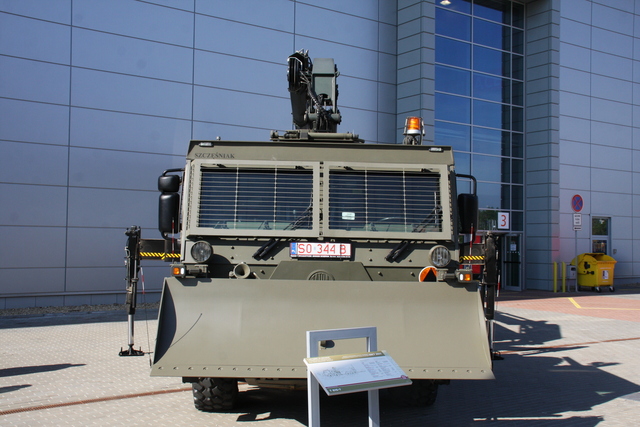 Tatra T 815 8x8 (1)
