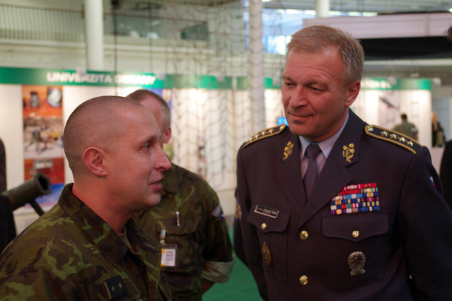 V rozhovoru s veliteli jednotlivých expozic