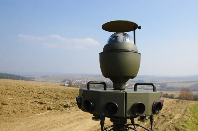 Kamerový systém SOM-2 bdí na perimetr ve Vrběticích