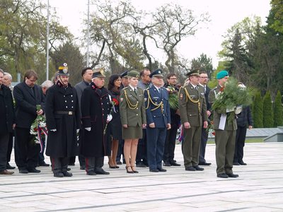 Zástupci UO mezi účastníky pietního aktu