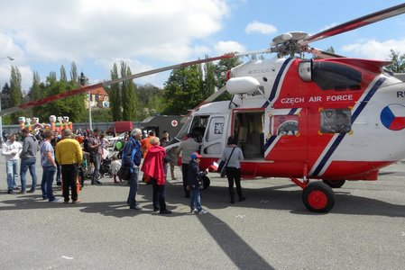 V areálu DEPO 2015 návštěvníci mohli mimo jiné zhlédnout statické ukázky techniky a zbraní Armády České republiky