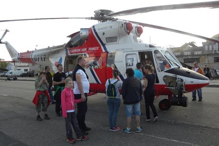 V areálu DEPO 2015 návštěvníci mohli mimo jiné zhlédnout statické ukázky techniky a zbraní Armády České republiky