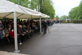 Hosté pietního aktu