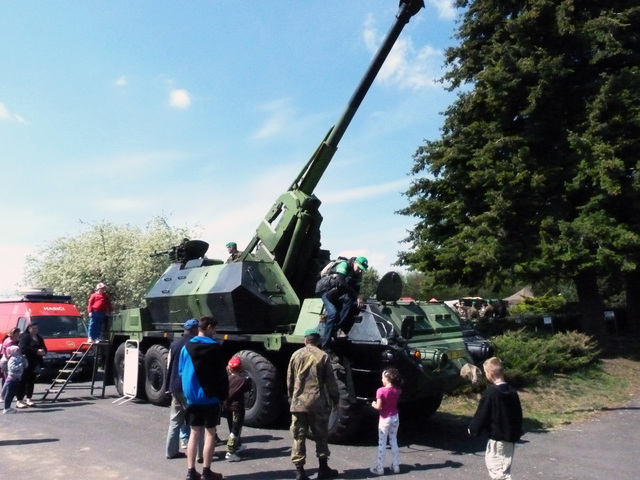 O techniku jineckých dělostřelců se zajímali velcí i malí
