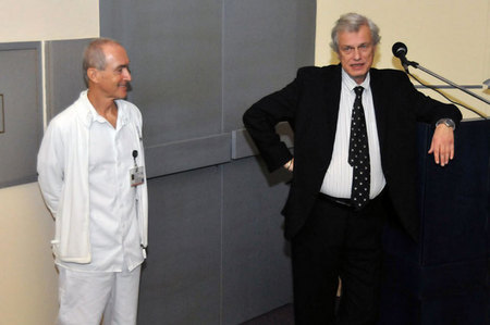 Kuncovým memoriálem vzdávají neurochirurgové poklonu zakladateli tohoto oboru