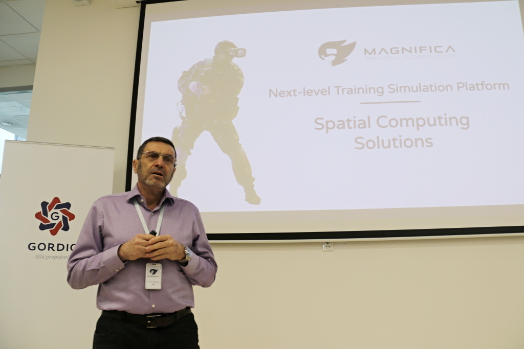 Moshe Markovitz ze společnosti Magnifica uvedl, jak systémy fungují