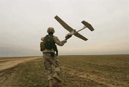 Ilustrační foto - bezpilotní a průzkumné prostředky (Raven)