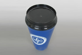 Hrnek výcvikové mise NATO v Iráku NATO Training Mission Iraq NTM I